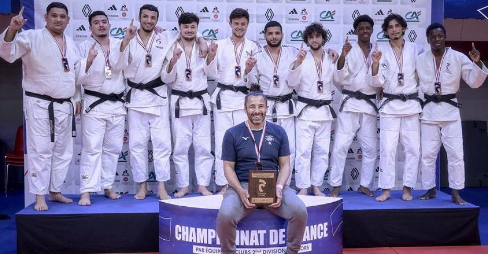 EQ SENIORS 3° CHPT FRANCE 2° DIV